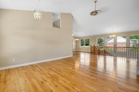 7731 Briar Creek Lane, Waterloo, Illinois 62298