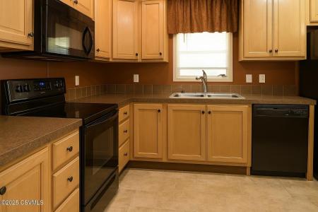 785 Trutt Road, Winfield, Пенсильвания 17889, Соединенные Штаты