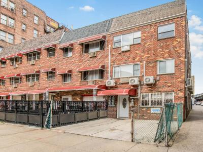661 Sagamore St, Bronx, New York 10462