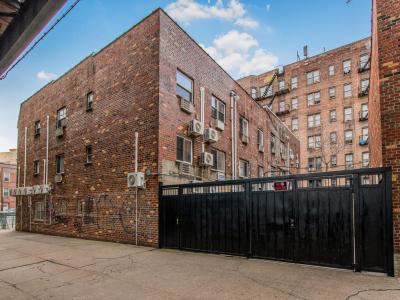 661 Sagamore St, Bronx, New York 10462