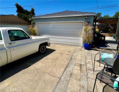 2925 San Francisco Avenue, Long Beach, California 90806