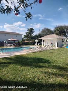 263 Coastal Hill Dr, Indian Harbour Beach, 佛罗里达州 32937, 美国