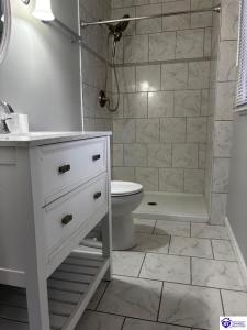 208 Skyline Drive, Campbellsville, Kentucky 42718, USA