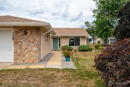 169 Laurel Plaza , C, Monroe, 紐澤西州 08831, 美國