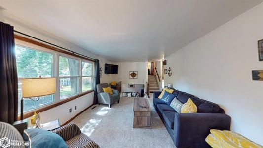 203B 26th Ave S, Clear Lake, Iowa 50428, États-Unis