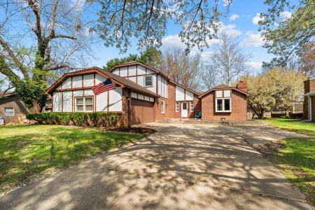 554 Woodbine Dr, Terre Haute, إنديانا 47803, الولايات المتحدة