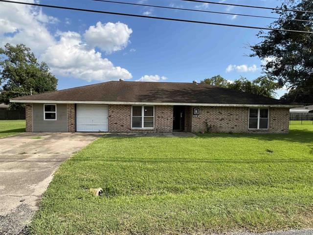 120 Darlene, Houma, Louisiana 70364
