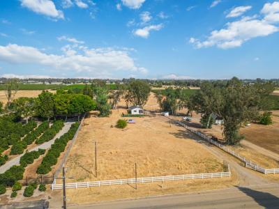 3520 N Bethel Drive, Sanger, Califórnia 93657, Estados Unidos