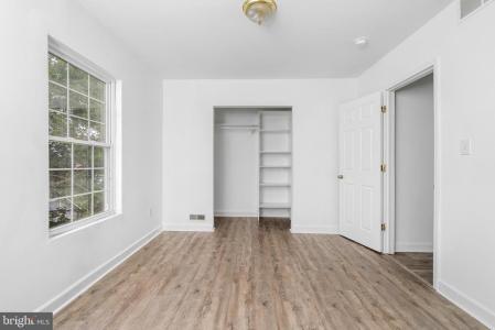 15 S Pine Avenue, Maple Shade, New Jersey 08052, USA