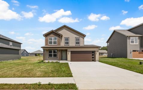 215 Donegal Dr, Clarksville, Tennessee 37042