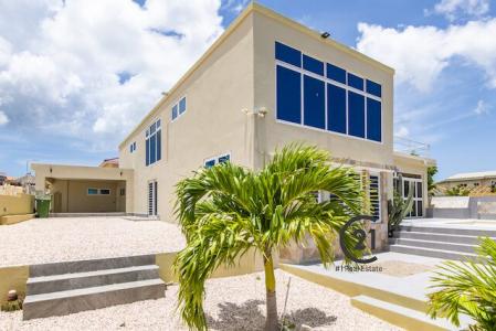 Grote Berg Spacious Family House, Grote Berg, Willemstad West, קורסאו