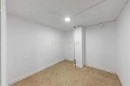 Barcelona, Cataluña/Catalunya 08027, Spain