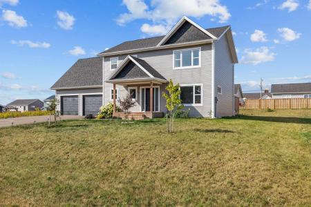 35 EAST ROYALTY ROAD, Charlottetown, Ilha De Prince Edward C0A 0V6, CANADÁ