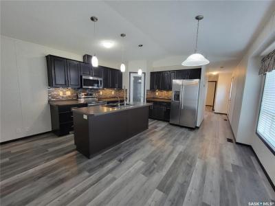 5123 MIRROR DRIVE, Macklin, ססקצ'ואן S0L 2C0, קנדה