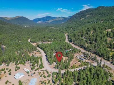 33 PRINGLE ROAD, Beaverdell, Colombie-Britannique V0H 1A0, Canada