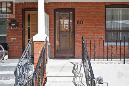 60 ULSTER STREET, Toronto (university), Ontario M5S 1E5, Canada