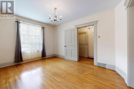 60 ULSTER STREET, Toronto (university), Ontario M5S 1E5, Canada