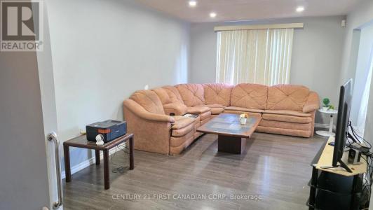 2 MURIEL CRESCENT, London South (south X), Ontario N6E 2K5, Canadá