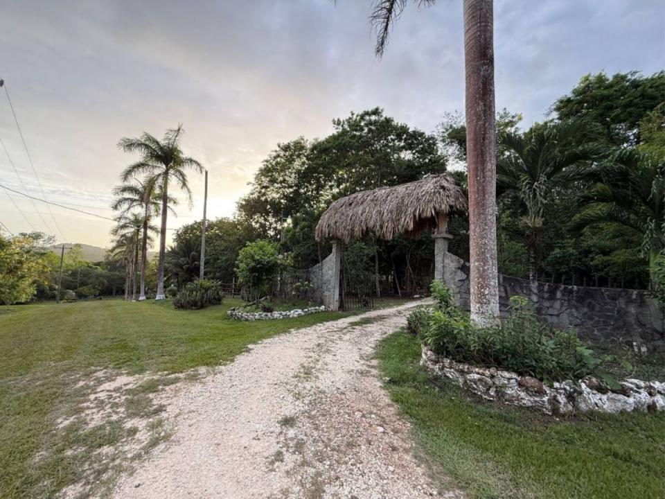 Cayo District, Cayo 00001, 벨리즈