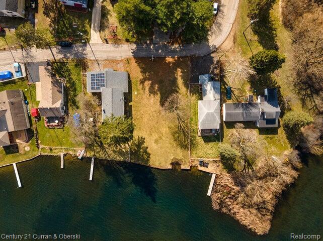 5031 Pine Drive, Jackson, Michigan 49201, Estados Unidos