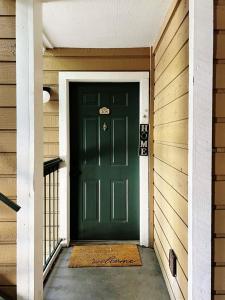 4225 Thornbriar Lane #208, ORLANDO, Florida 32822