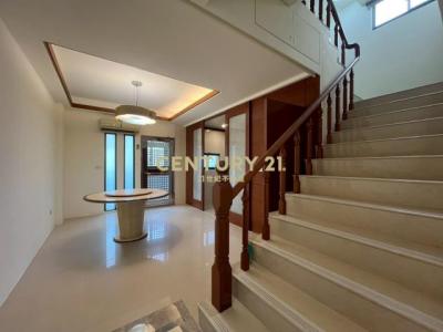 縣政十二街, Yilan, Yilan 260, Taiwán