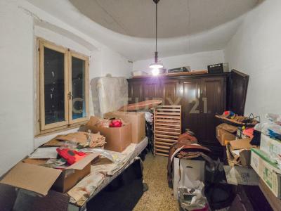 Via del Madonnino, Roccastrada, Toscana 58036, Italia