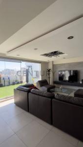 Urbanización La Pradera Mz. B Lote 11B , Arequipa, Arequipa 00001, Peru