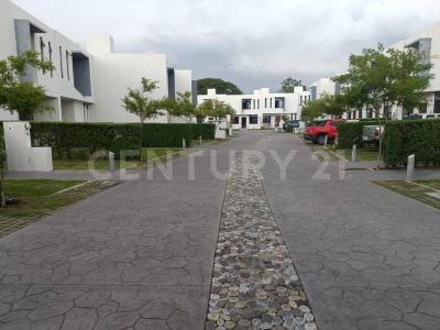 Calzada La Armonia 284-5,, Colima, Colima 28020, Mexico