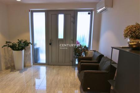 Vojkova ulica, Piran, Obalno - Kraška 6320, Slowenien