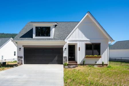 738 Sells Ln, Trenton, Georgia 30752, USA