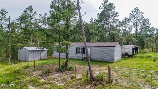 20771 NW Marianna Lake Avenue, Fountain, Florida 32438, USA