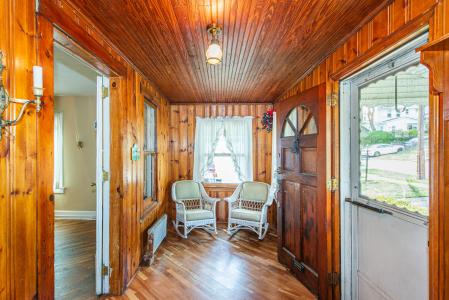 16 Forest Ave., Nutley, New Jersey 07110, Stati Uniti