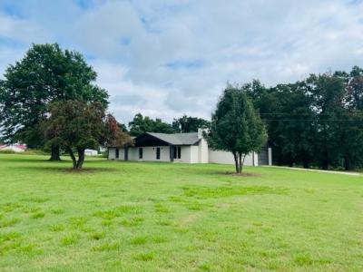 3221 S. Twin Mounds, Yale, Oklahoma 74085, Estados Unidos