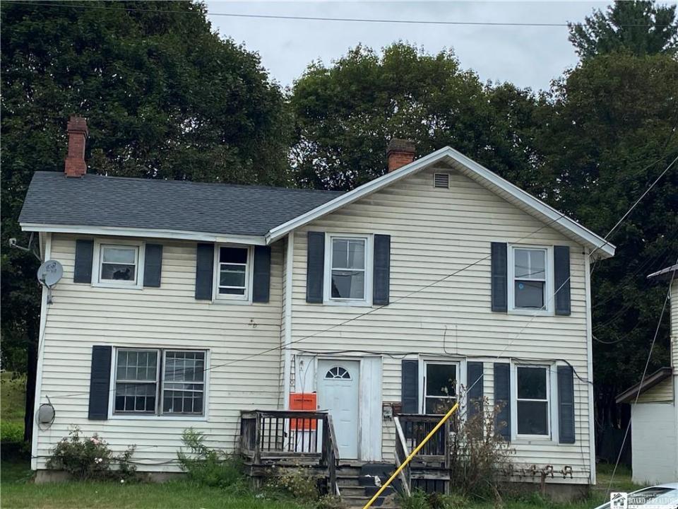 1061 E 2nd St, Jamestown, New York 14701, USA