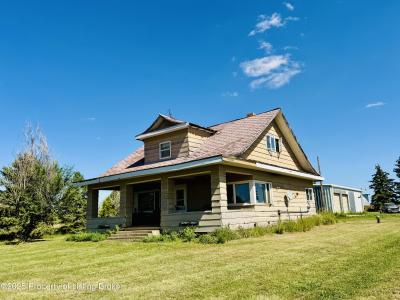 3650 164th Avenue, Sentinel Butte, ND 58654, USA