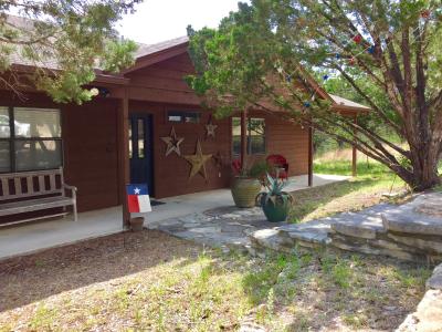 29 Wood Glen Drive, Wimberley, Texas 78676