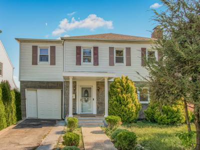 135 Midland Terrace, Yonkers, ニューヨーク 10704, アメリカ合衆国