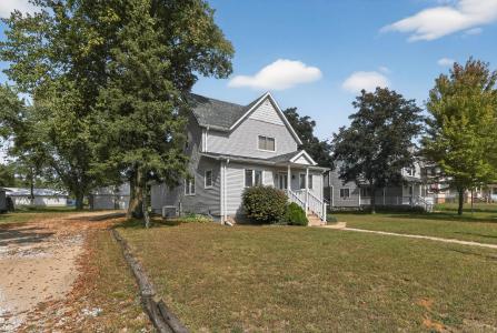 333 E Montello Street, Montello, Wisconsin 53949, États-Unis