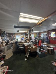 304 N Main Street, Moscow, Pennsylvania 18444