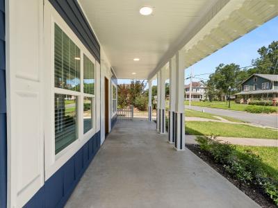 107 EAST NORTH STREET, Leesville, 루이지아나 71446, 미국