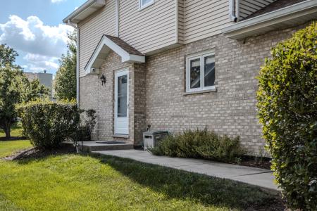 9421 Quail Crossing, Tinley Park, Illinois 60487