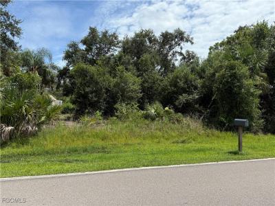 408 Macarthur Drive, Port Charlotte, Florida 33954, USA