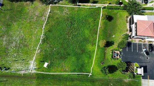 10207 E Colonial Drive, ORLANDO, Florida 32817, Estados Unidos