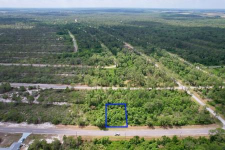 7037 Cortez Boulevard, SEBRING, Florida 33872, USA