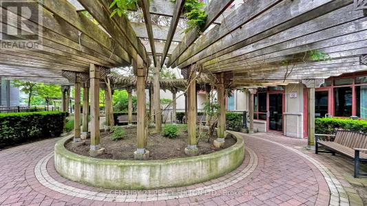 23 REAN DRIVE, Toronto (bayview Village), オンタリオ M2K 0A5, カナダ