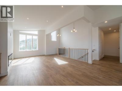 1609 CORDONIER PLACE, Kamloops, 不列颠哥伦比亚省 V2E 0E4, 加拿大