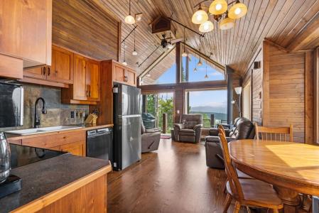 5890 SNOW PINES CRESCENT, Big White, Colúmbia Britânica V1P 1P3, Canadá