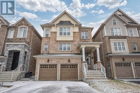 87 RIDGE GATE CRESCENT, East Gwillimbury (mt Albert), Ontario L0G 1M0, Canada