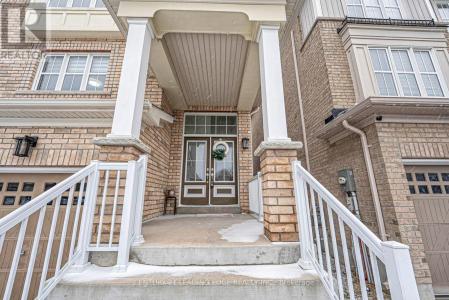 87 RIDGE GATE CRESCENT, East Gwillimbury (mt Albert), Ontario L0G 1M0, Canada
